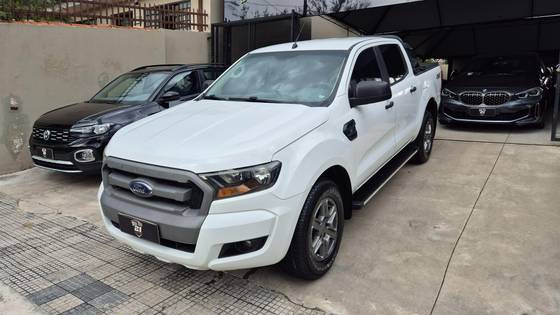 FORD RANGER 2.2 XLS 4X4 CD 16V DIESEL 4P MANUAL FORD RANGER 2.2 XLS 4X4 CD 16V DIESEL 4P MANUAL